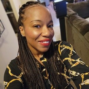 Meet your Posher, Latressa